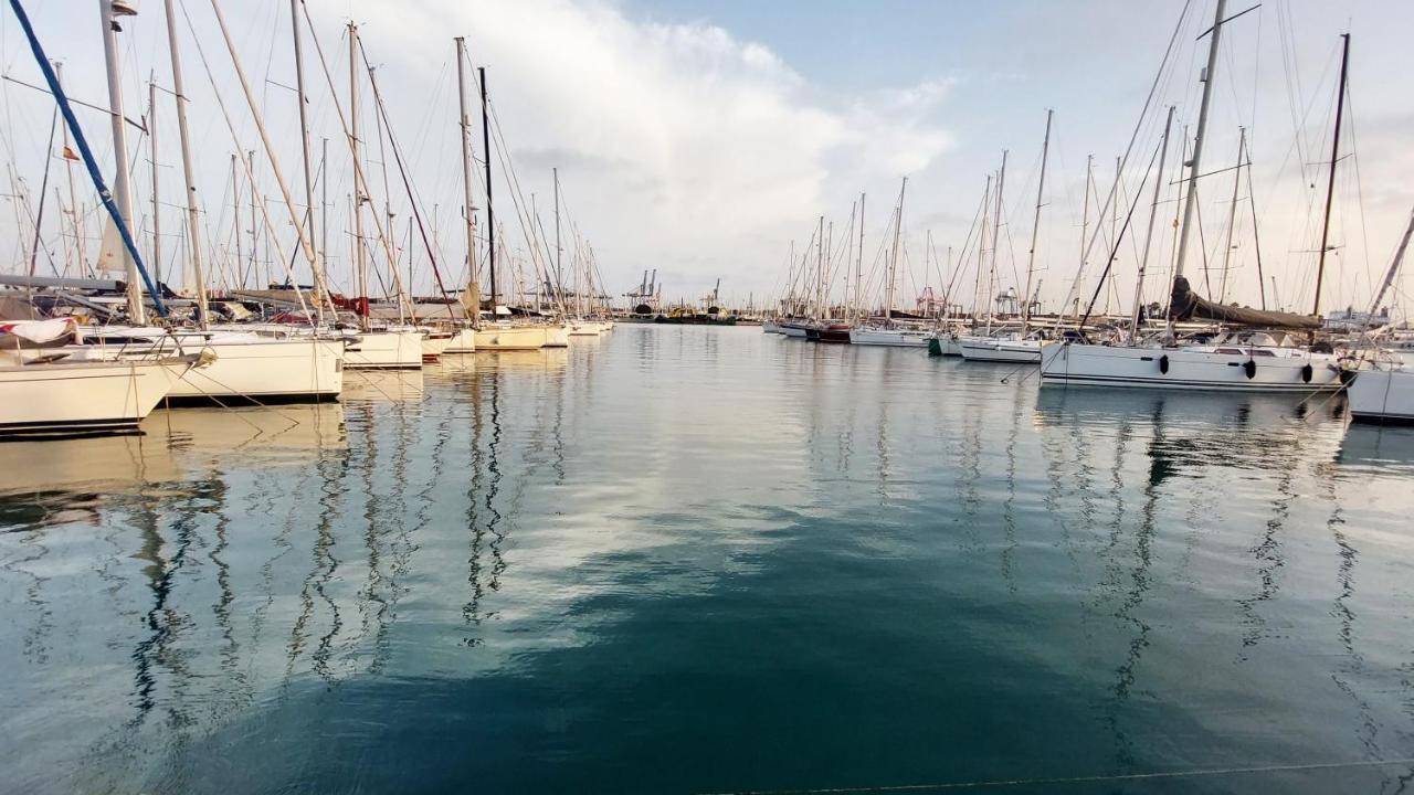Autentico Velero En Valencia Kültér fotó